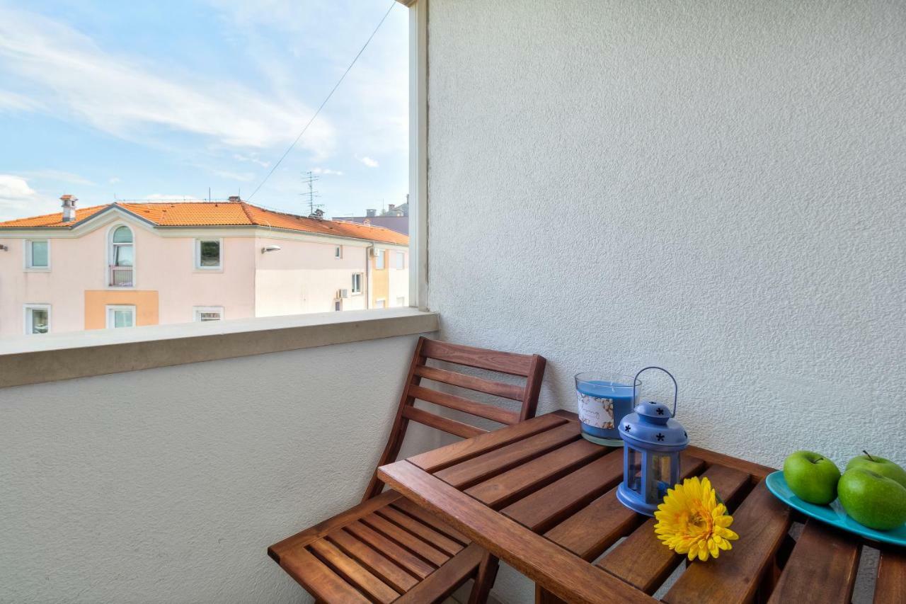 City Center Blue Dream Umago Exterior foto
