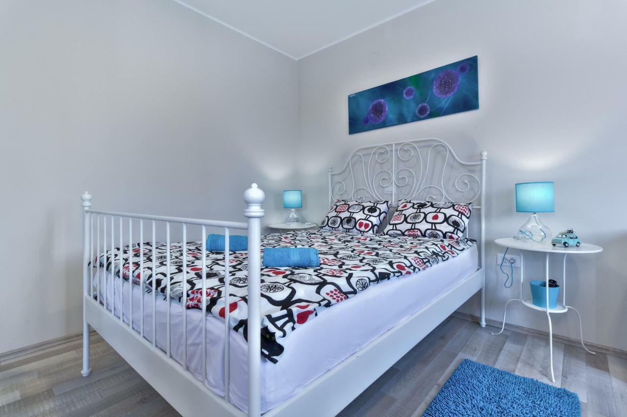 City Center Blue Dream Umago Exterior foto